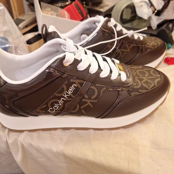 Calvin klein women shoes. New No Box. KCCarla3-R. 9.5 M - Picture 4 of 8